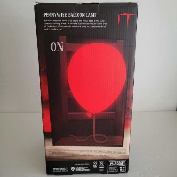 Paladone X Warner Brothers Officially Licensed "IT" Pennywise Red Balloon Lamp - Picture 2 of 3